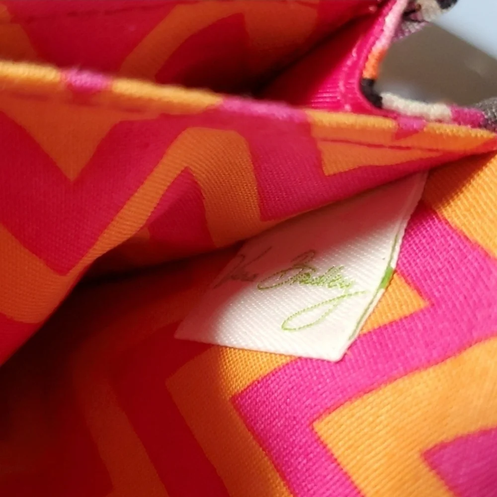 Vera Bradley Wristlet Wallet Pouch Floral Cotton Quilted Pink Grey Orange Strap - Picture 8 of 8